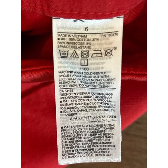 Old Navy Womens High Rise Pixie Pants Size 6 Red Modern Holiday Classic - Picture 4 of 4